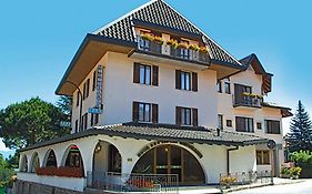 Hotel Alpino Cuasso al Monte